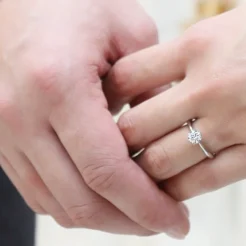 岡山の結婚指輪・婚約指輪の専門店ならUMAKI BRIDAL(ウマキ